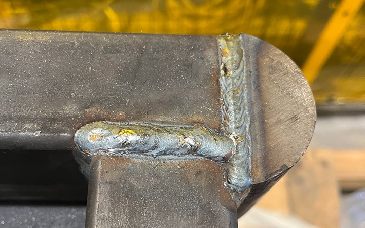 Manual weld seam